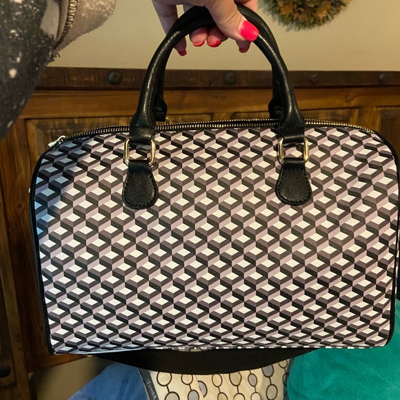 Gorgeous looks like Goyard satchel purse - Picture 3 of 8